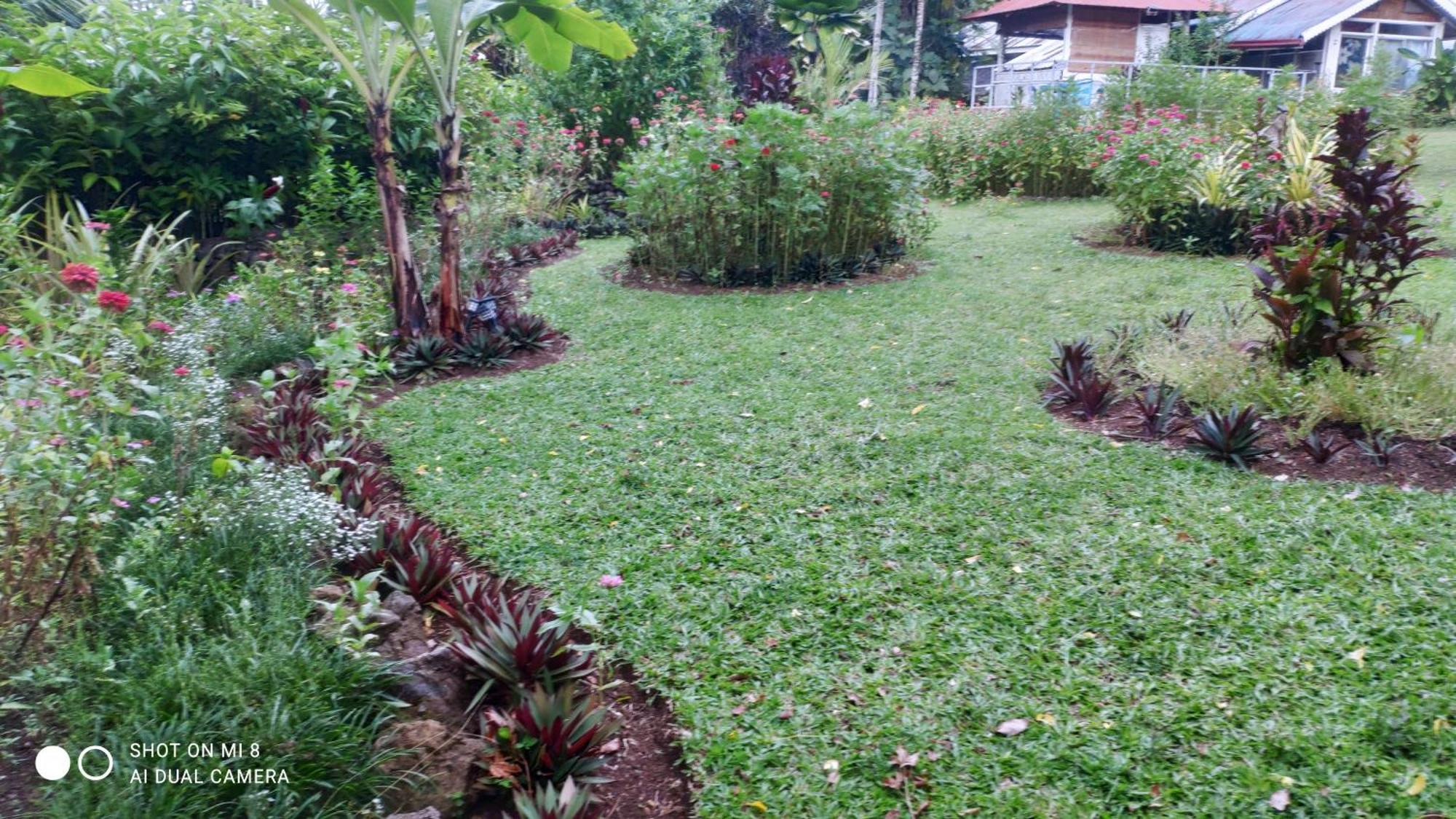 Sun House Rental Mambajao Bagian luar foto