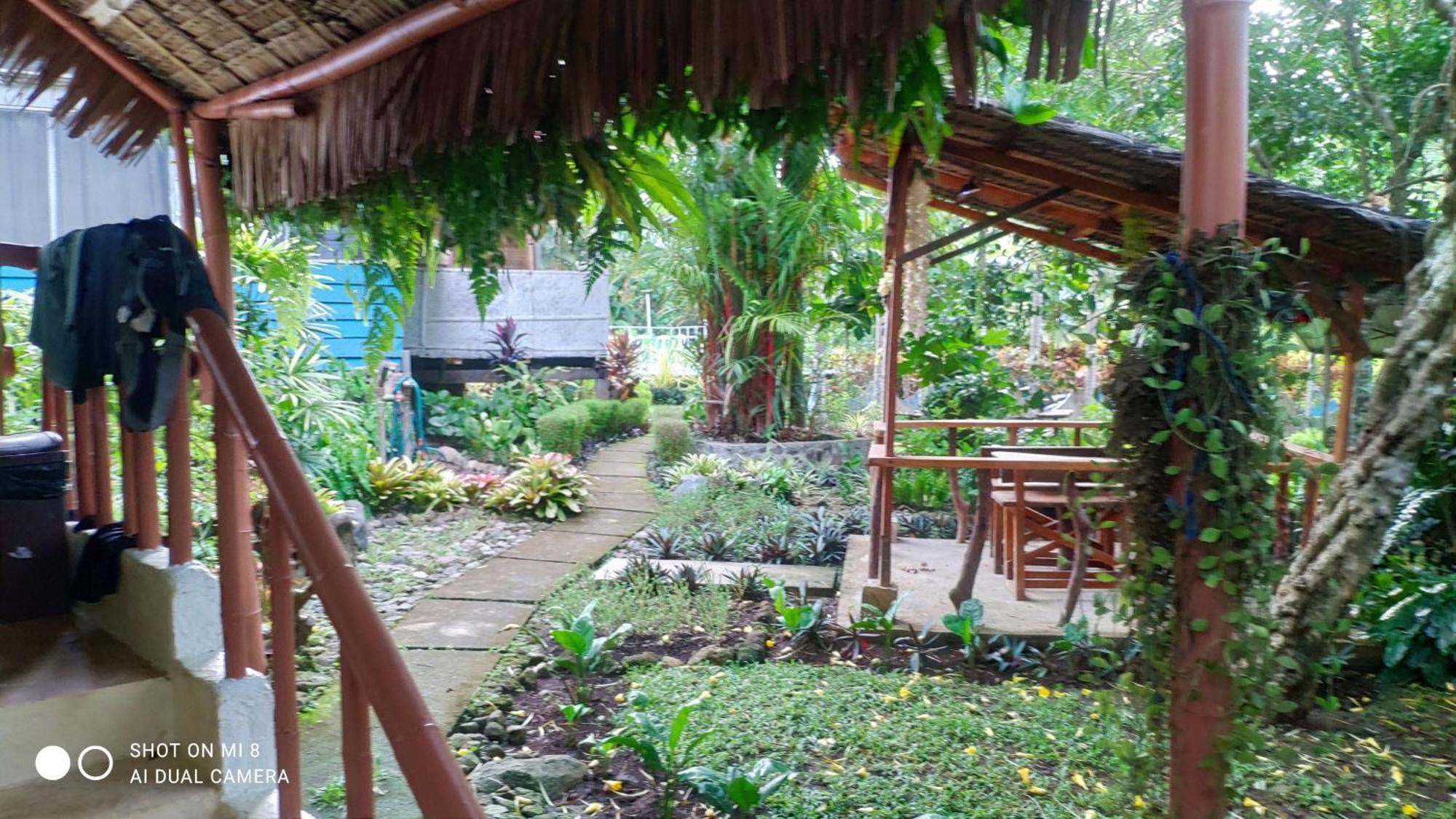 Sun House Rental Mambajao Bagian luar foto