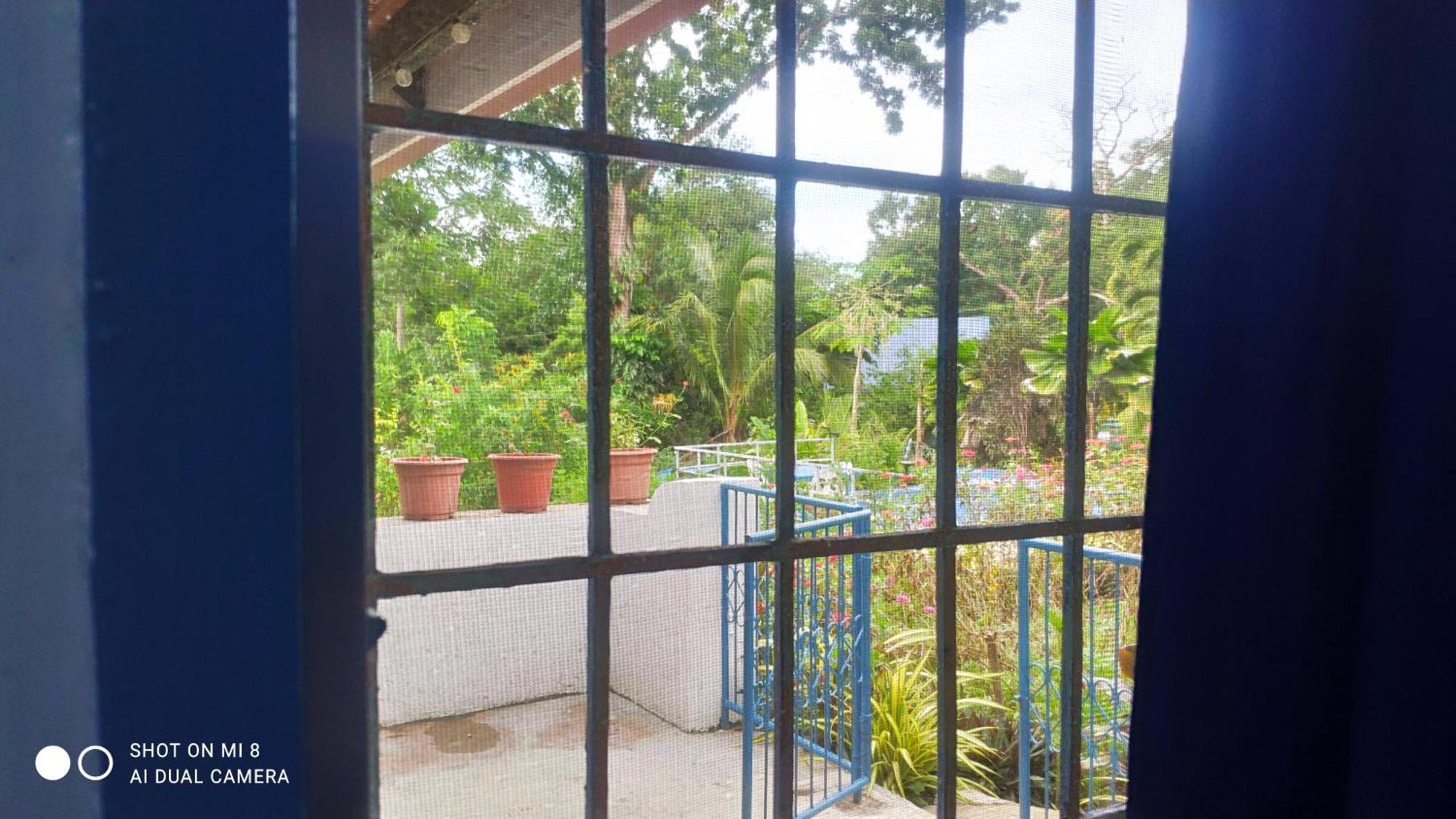 Sun House Rental Mambajao Bagian luar foto